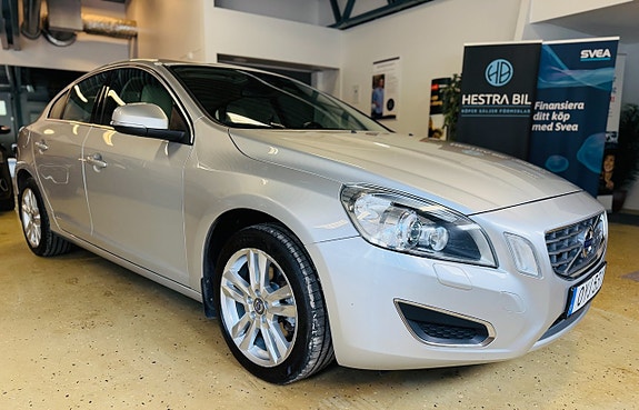 Volvo S60 10 of 21