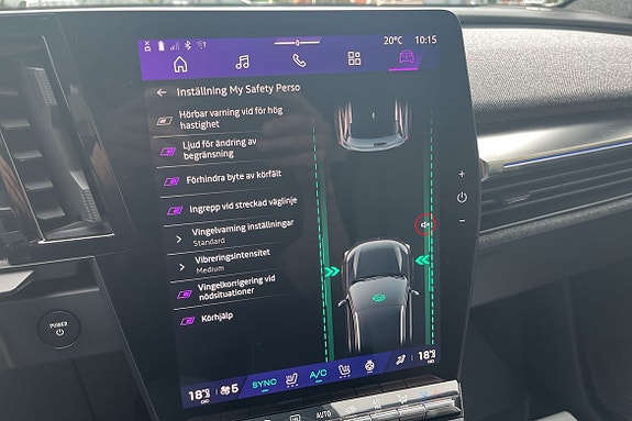 Renault Scenic E-Tech 17 of 18