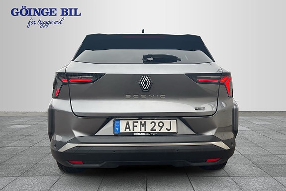 Renault Scenic E-Tech 7 of 18