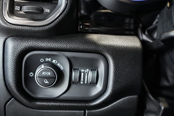 Dodge RAM 23 of 30