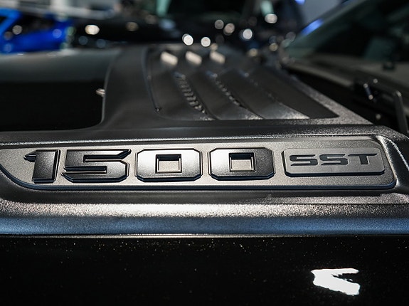 Dodge RAM 4 of 5