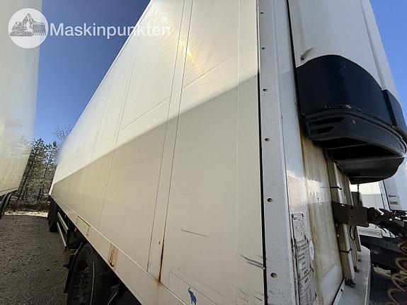 SCHMITZ SKO 24 kyltrailer med dolly 4 of 24