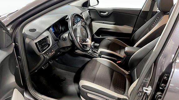 Kia Stonic 3 of 5