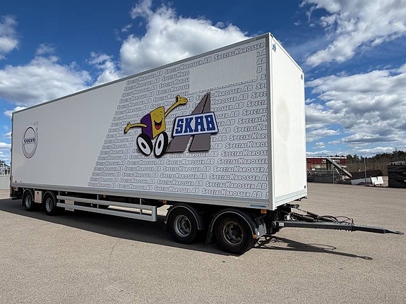 SKAB (Specialkarosser) Skåpsläp, öppnigsbar sida Bakgavellyf 9 of 9