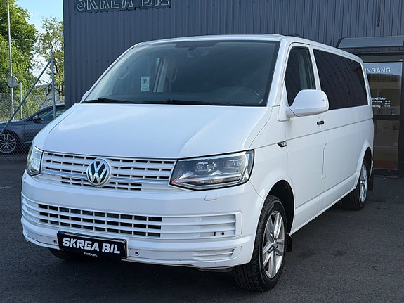 Volkswagen Caravelle 4 of 5