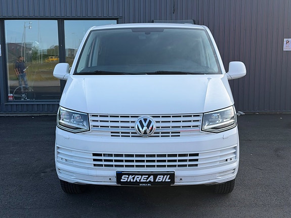 Volkswagen Caravelle 3 of 5