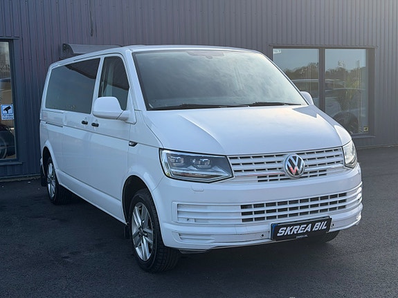 Volkswagen Caravelle 2 of 5