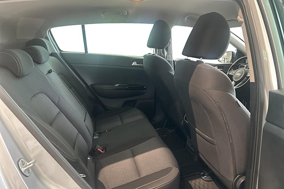 Kia Sportage 15 of 30