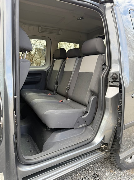 Volkswagen Caddy 5 of 5