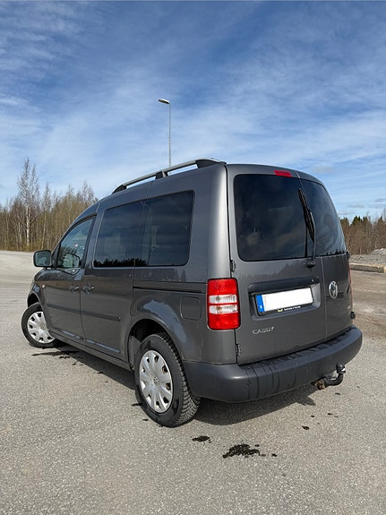 Volkswagen Caddy 4 of 5