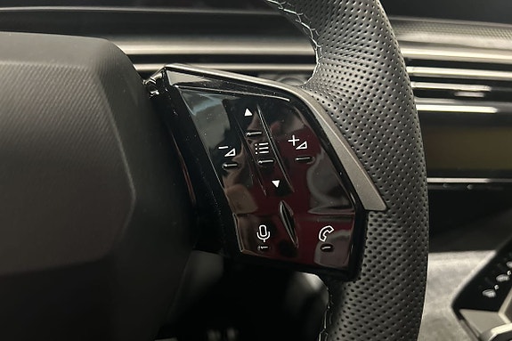Peugeot e-3008 17 of 19