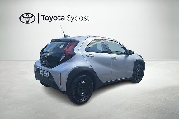 Toyota Aygo X 3 of 5