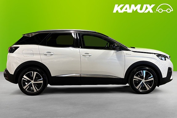Peugeot 3008 2 of 5