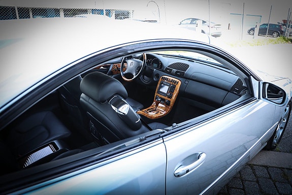Mercedes-Benz CL500 22 of 22
