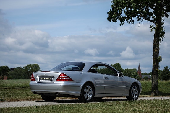 Mercedes-Benz CL500 9 of 22
