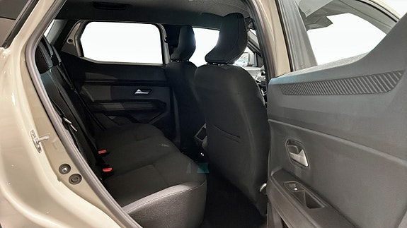 Dacia Duster 7 of 9
