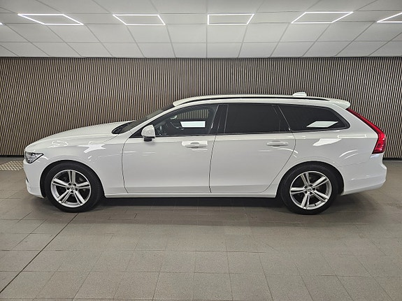 Volvo V90 3 of 9