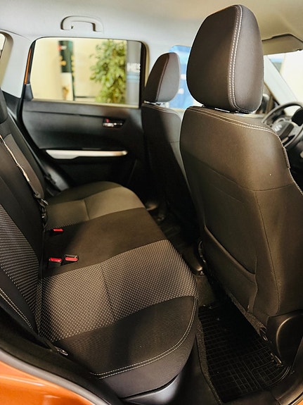 Suzuki Vitara 19 of 22