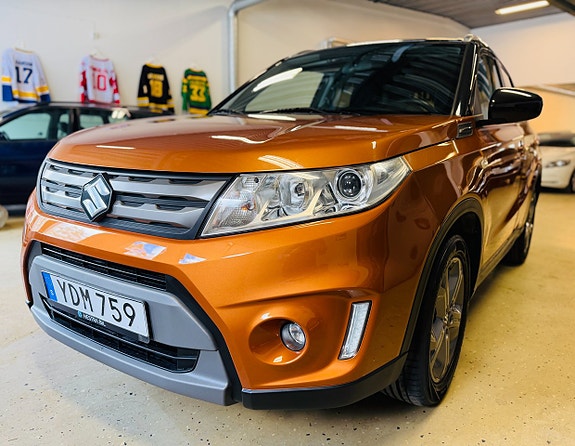Suzuki Vitara 2 of 5