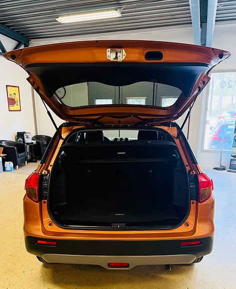 Suzuki Vitara 8 of 22