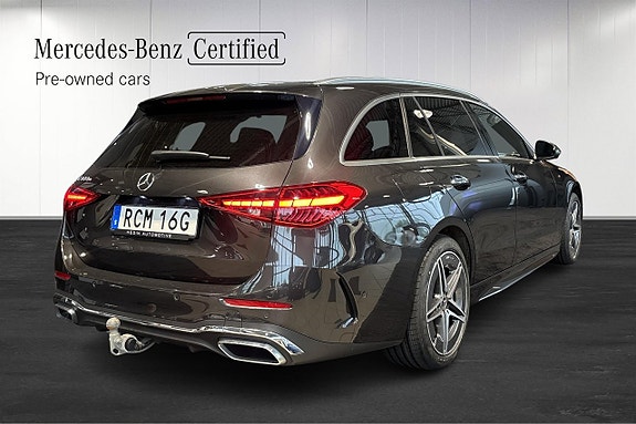 Mercedes-Benz C300 e 4 of 5