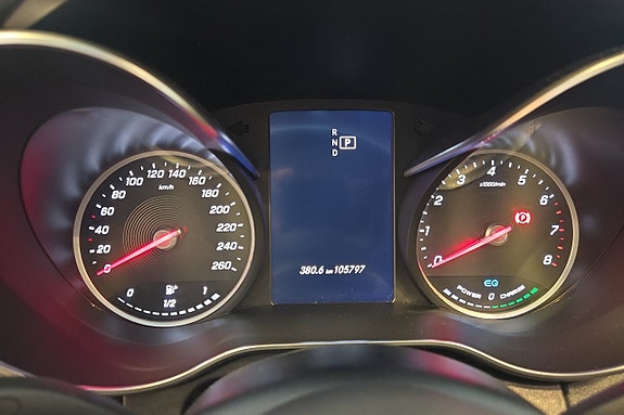 Mercedes-Benz C200 13 of 21