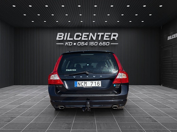 Volvo V70 8 of 19