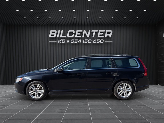 Volvo V70 4 of 5
