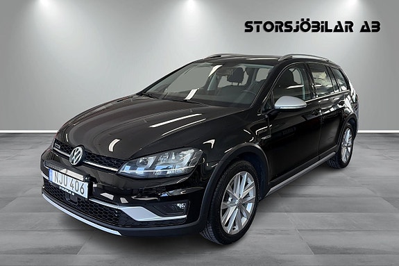 Volkswagen Golf Alltrack 7 of 19
