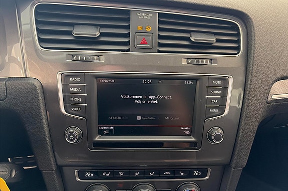Volkswagen Golf Alltrack 19 of 19