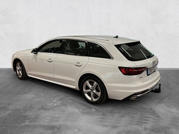 Audi A4 3 of 19