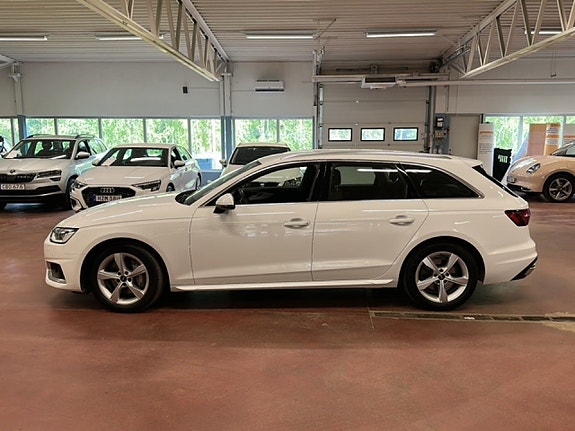 Audi A4 2 of 19