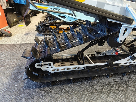 Ski-Doo Freeride 850 E-TEC 154" Endast 310 mil Elstart Momsad 5 of 6