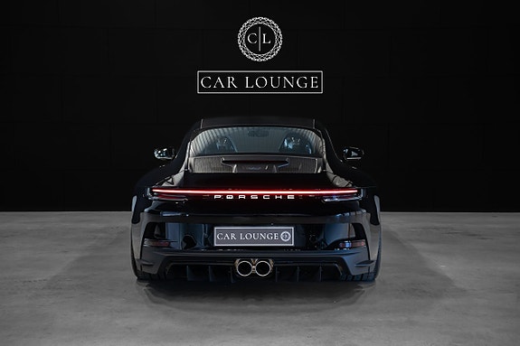 Porsche 911 GT3 5 of 5