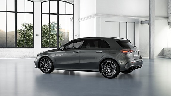 Mercedes-Benz A250 e 3 of 5