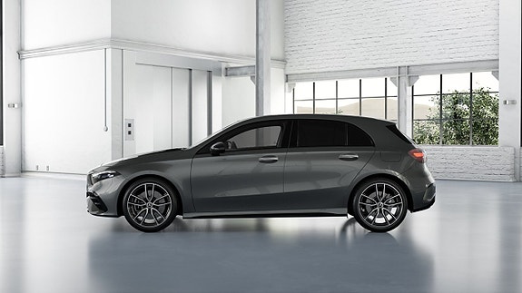 Mercedes-Benz A250 e 2 of 5