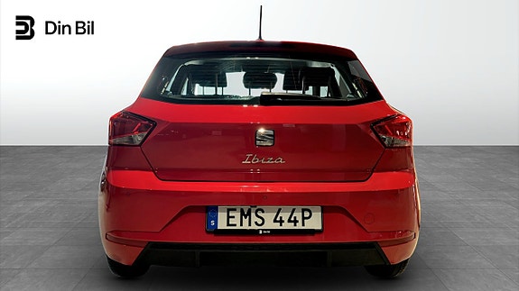 Seat Ibiza 5 of 12