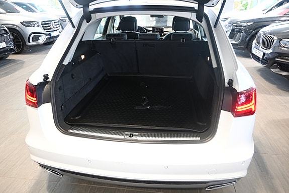 Audi A6 14 of 17