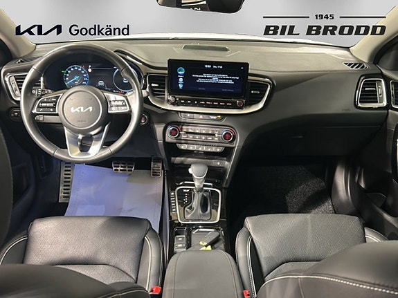 Kia XCeed 7 of 15