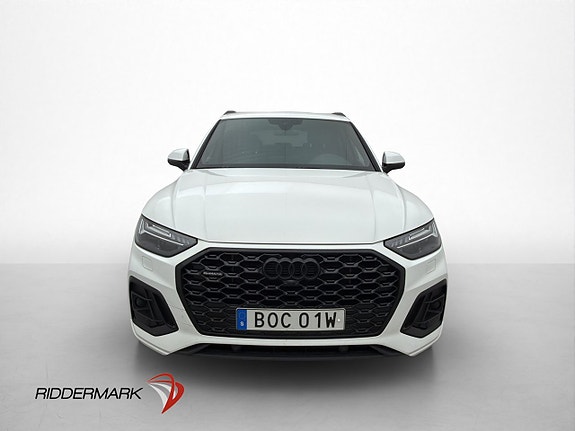 Audi Q5 2 of 5
