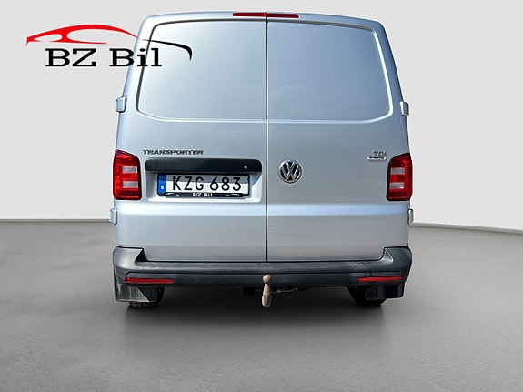 Volkswagen Transporter 4 of 5