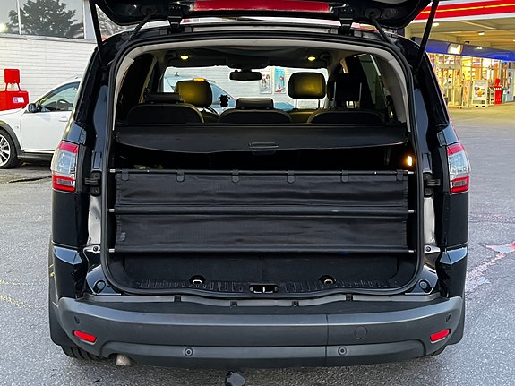 Ford S-MAX 5 of 5