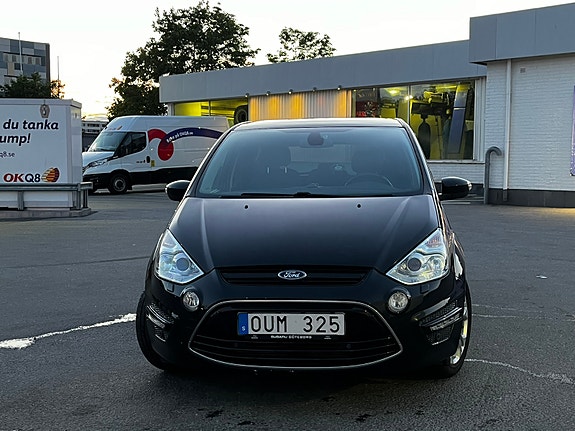 Ford S-MAX 2 of 5