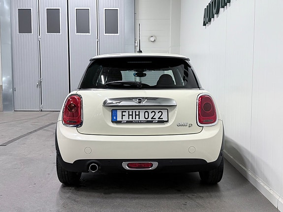 MINI One 17 of 18