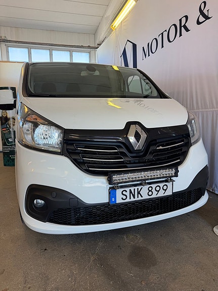 Renault Trafic 3 of 5