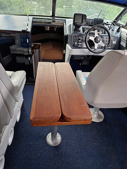 Chaparral 2550SX MercruiserV8 6,2l MPI med Bravo 3 drev 12 of 22