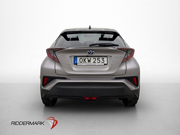 Toyota C-HR 6 of 30