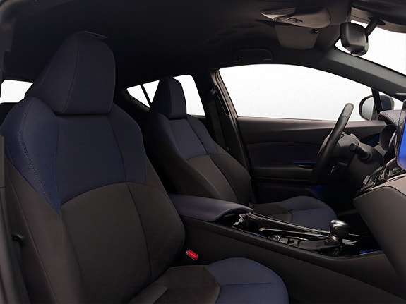 Toyota C-HR 14 of 30