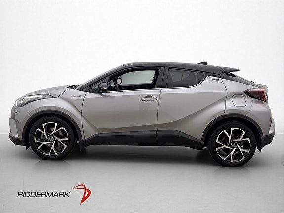 Toyota C-HR 4 of 30
