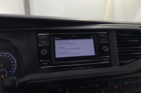 Volkswagen Transporter 17 of 24